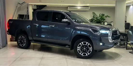 TOYOTA-HILUX-2026