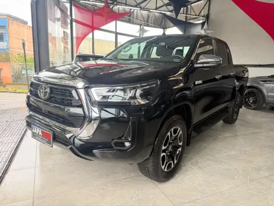 TOYOTA-HILUX-2.8 D-4D TURBO DIESEL CD SRX 4X4 AUTOMÁTICO TOYOTA-HILUX-2026