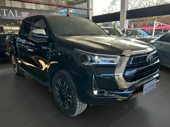 TOYOTA-HILUX-2.8 D-4D TURBO DIESEL CD SRX 4X4 AUTOMÁTICO TOYOTA-HILUX-2024