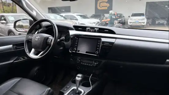 TOYOTA-HILUX-2.8 SRV 4X4 CD 16V DIESEL 4P AUTOMÁTICO TOYOTA-HILUX-2019