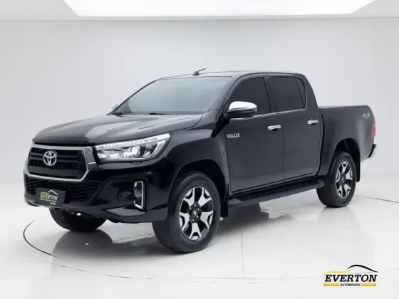 TOYOTA HILUX 2.8 SRX 4X4 CD 16V DIESEL 4P AUTOMÁTICO