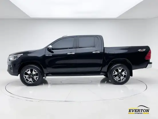 TOYOTA-HILUX-2.8 SRX 4X4 CD 16V DIESEL 4P AUTOMÁTICO TOYOTA-HILUX-2020