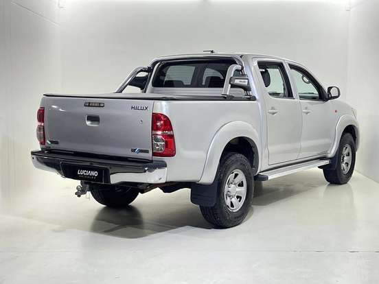 TOYOTA-HILUX-2.7 STD 4X4 CD 16V FLEX 4P MANUAL TOYOTA-HILUX-2014