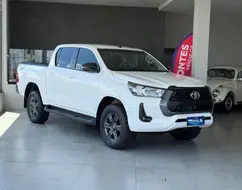 TOYOTA HILUX 2.8 D-4D TURBO DIESEL CD CONQUEST 4X4 AUTOMÁTICO TOYOTA HILUX 2.8 D-4D TURBO DIESEL CD CONQUEST 4X4 AUTOMÁTICO