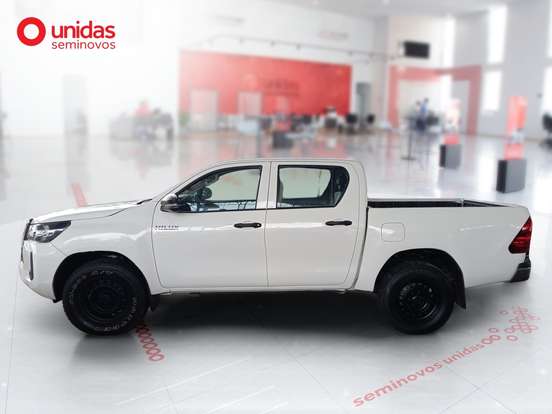 TOYOTA-HILUX-2.8 D-4D TURBO DIESEL CD POWER PACK 4X4 MANUAL TOYOTA-HILUX-2023