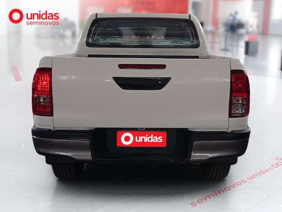 TOYOTA-HILUX-2.8 D-4D TURBO DIESEL CD POWER PACK 4X4 MANUAL TOYOTA-HILUX-2023