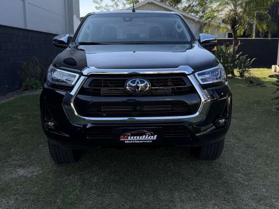 TOYOTA-HILUX-2.8 D-4D TURBO DIESEL CD POWER PACK 4X4 MANUAL TOYOTA-HILUX-2022