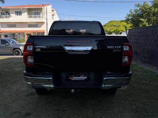 TOYOTA-HILUX-2.8 D-4D TURBO DIESEL CD POWER PACK 4X4 MANUAL TOYOTA-HILUX-2022