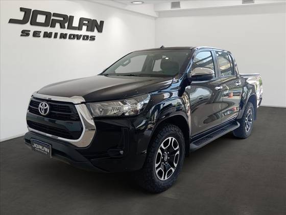 TOYOTA HILUX 2.8 D-4D TURBO DIESEL CD SRV 4X4 AUTOMÁTICO