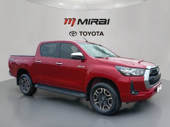 TOYOTA HILUX 2.8 D-4D TURBO DIESEL CD SRV 4X4 AUTOMÁTICO