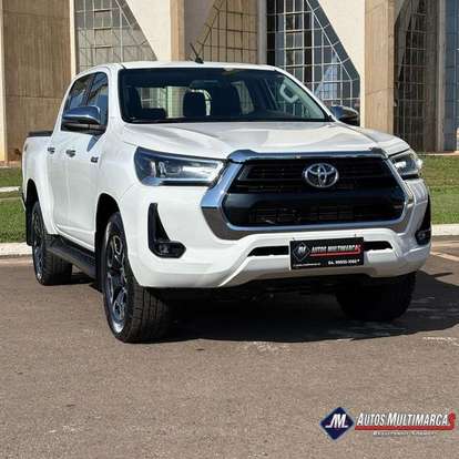 TOYOTA-HILUX-2024