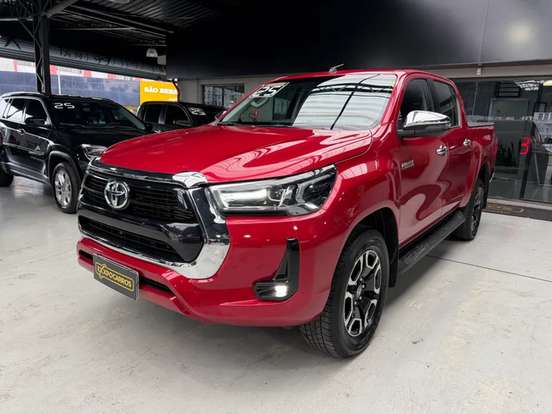 TOYOTA-HILUX-2.8 D-4D TURBO DIESEL CD SRV 4X4 AUTOMÁTICO TOYOTA-HILUX-2025
