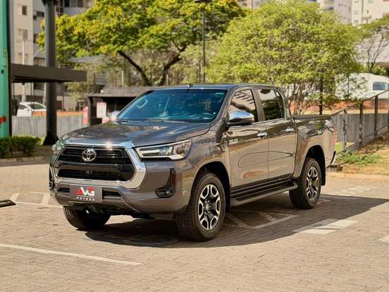 TOYOTA-HILUX-2026