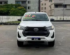 TOYOTA HILUX 2.8 D-4D TURBO DIESEL CHASSI 4X4 MANUAL TOYOTA HILUX 2.8 D-4D TURBO DIESEL CHASSI 4X4 MANUAL