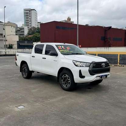 TOYOTA-HILUX-2.8 D-4D TURBO DIESEL CHASSI 4X4 MANUAL TOYOTA-HILUX-2021