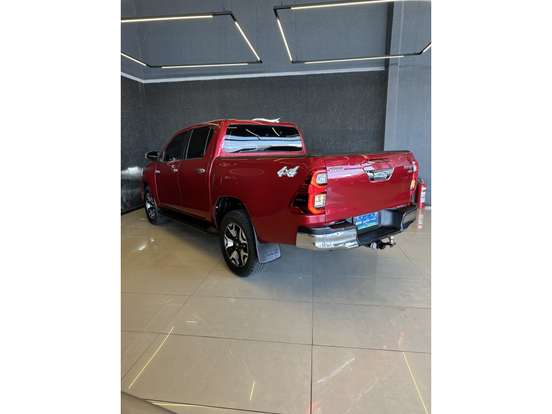 TOYOTA-HILUX-2017