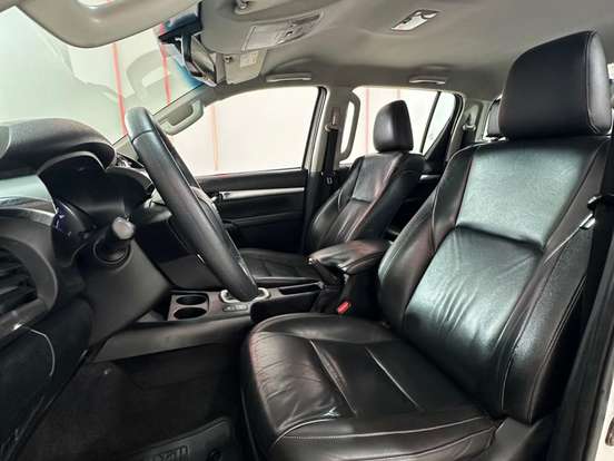 TOYOTA-HILUX-2.8 SRV 4X4 CD 16V DIESEL 4P AUTOMÁTICO TOYOTA-HILUX-2019