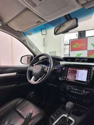 TOYOTA-HILUX-2019