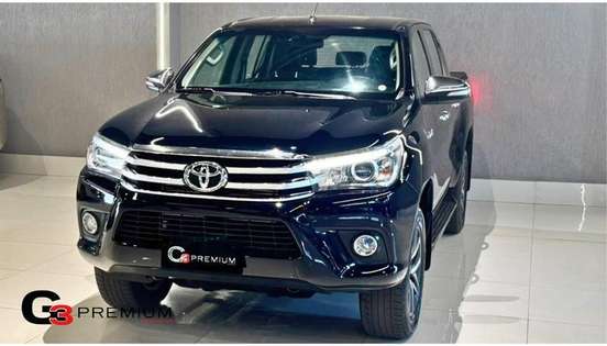 TOYOTA-HILUX-2.8 SRX 4X4 CD 16V DIESEL 4P AUTOMÁTICO TOYOTA-HILUX-2016