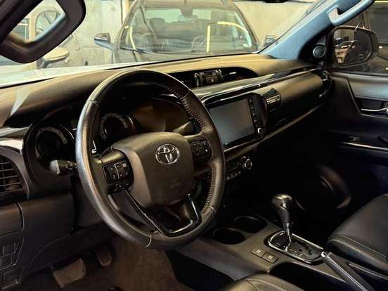 TOYOTA-HILUX-2.8 SRX 4X4 CD 16V DIESEL 4P AUTOMÁTICO TOYOTA-HILUX-2019