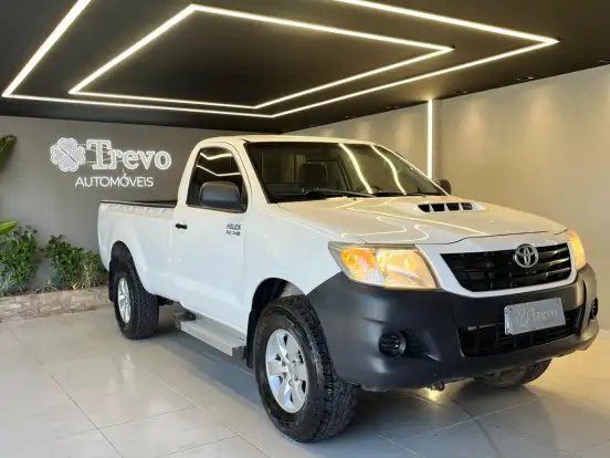 TOYOTA-HILUX-3.0 4X4 CS 16V TURBO INTERCOOLER DIESEL 2P MANUAL TOYOTA-HILUX-2014
