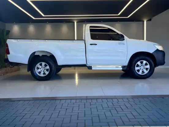 TOYOTA-HILUX-3.0 4X4 CS 16V TURBO INTERCOOLER DIESEL 2P MANUAL TOYOTA-HILUX-2014
