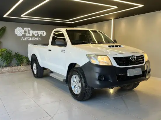 TOYOTA-HILUX-3.0 4X4 CS 16V TURBO INTERCOOLER DIESEL 2P MANUAL TOYOTA-HILUX-2014
