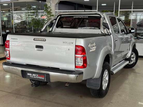 TOYOTA-HILUX-3.0 SR 4X4 CD 16V TURBO INTERCOOLER DIESEL 4P AUTOMÁTICO TOYOTA-HILUX-2014