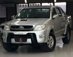 TOYOTA HILUX 3.0 SR 4X4 CD 16V TURBO INTERCOOLER DIESEL 4P MANUAL TOYOTA HILUX 3.0 SR 4X4 CD 16V TURBO INTERCOOLER DIESEL 4P MANUAL