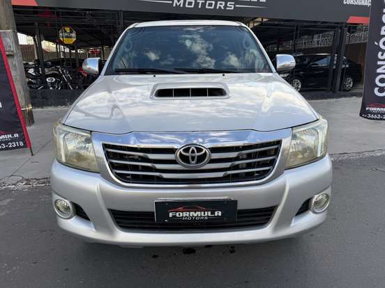 TOYOTA-HILUX-3.0 SRV 4X4 CD 16V TURBO INTERCOOLER DIESEL 4P AUTOMÁTICO TOYOTA-HILUX-2012
