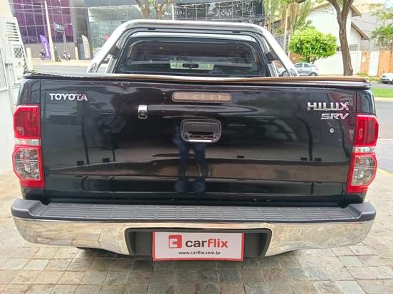 TOYOTA-HILUX-2013
