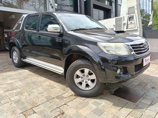 TOYOTA-HILUX-3.0 SRV 4X4 CD 16V TURBO INTERCOOLER DIESEL 4P AUTOMÁTICO TOYOTA-HILUX-2013