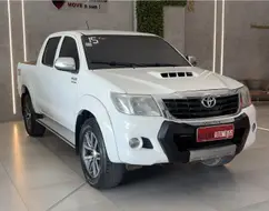 TOYOTA HILUX 3.0 SRV 4X4 CD 16V TURBO INTERCOOLER DIESEL 4P AUTOMÁTICO TOYOTA HILUX 3.0 SRV 4X4 CD 16V TURBO INTERCOOLER DIESEL 4P AUTOMÁTICO
