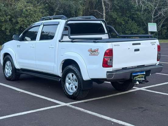 TOYOTA-HILUX-3.0 STD 4X4 CD 16V TURBO INTERCOOLER DIESEL 4P MANUAL TOYOTA-HILUX-2014