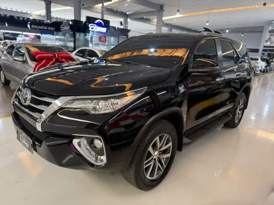 TOYOTA HILUX SW4 2.7 SR 4X2 16V FLEX 4P AUTOMÁTICO