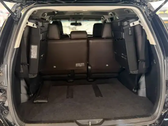 TOYOTA-HILUX SW4-2.7 SR 4X2 16V FLEX 4P AUTOMÁTICO TOYOTA-HILUX SW4-2018