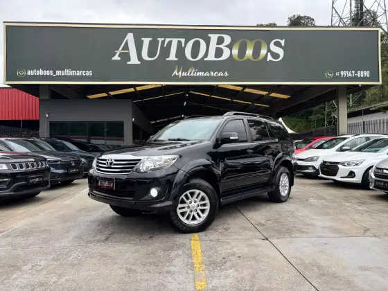 TOYOTA HILUX SW4 2.7 SR 7 LUGARES 4X2 16V FLEX 4P AUTOMÁTICO