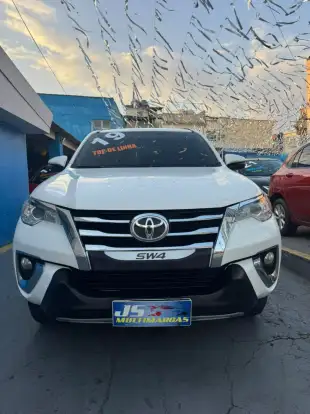 TOYOTA-HILUX SW4-2018