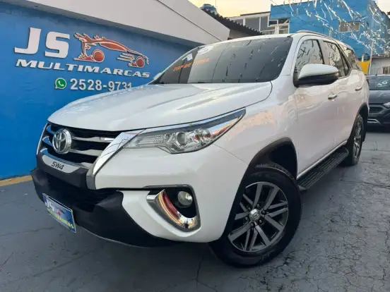 TOYOTA-HILUX SW4-2.7 SRV 7 LUGARES 4X2 16V FLEX 4P AUTOMÁTICO TOYOTA-HILUX SW4-2018