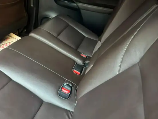 TOYOTA-HILUX SW4-2.7 SRV 7 LUGARES 4X2 16V FLEX 4P AUTOMÁTICO TOYOTA-HILUX SW4-2018