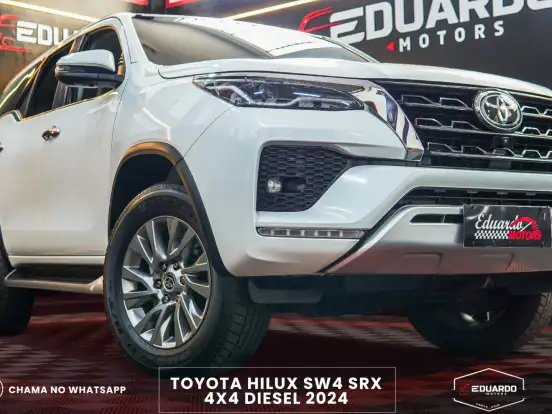 TOYOTA-HILUX SW4-2.8 D-4D TURBO DIESEL SRX 4X4 AUTOMÁTICO TOYOTA-HILUX SW4-2023