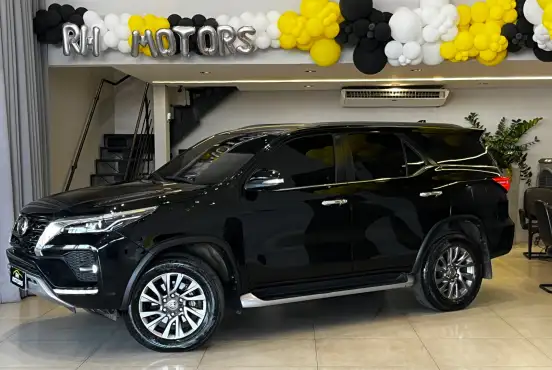 TOYOTA-HILUX SW4-2021