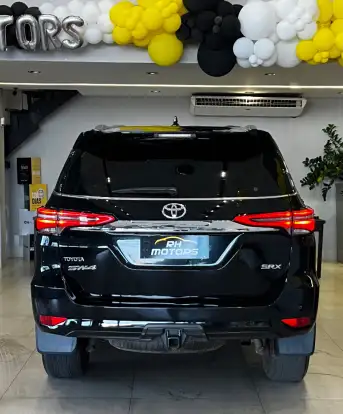 TOYOTA-HILUX SW4-2021