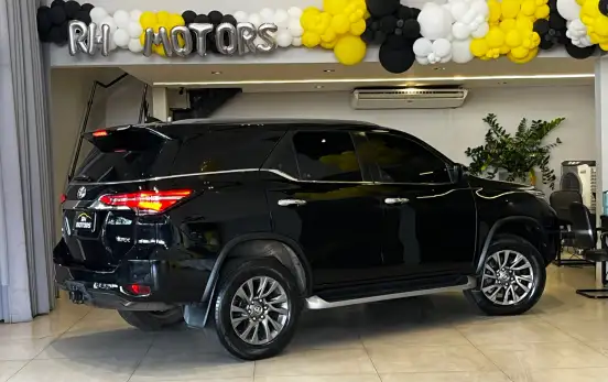 TOYOTA-HILUX SW4-2021