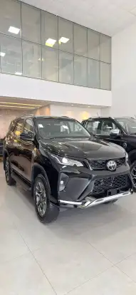 TOYOTA-HILUX SW4-2026