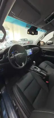 TOYOTA-HILUX SW4-2026