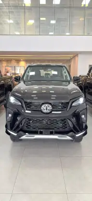 TOYOTA-HILUX SW4-2026