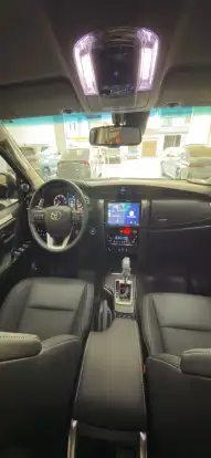 TOYOTA-HILUX SW4-2026