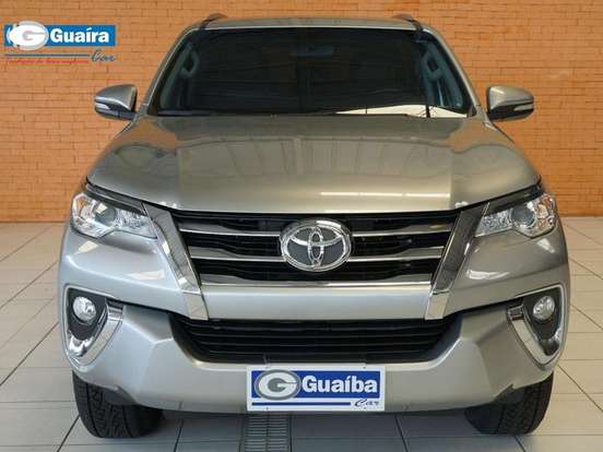TOYOTA-HILUX SW4-2.7 SR 4X2 16V FLEX 4P MANUAL TOYOTA-HILUX SW4-2017
