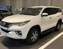 TOYOTA HILUX SW4 2.7 SRV 7 LUGARES 4X2 16V FLEX 4P AUTOMÁTICO TOYOTA HILUX SW4 2.7 SRV 7 LUGARES 4X2 16V FLEX 4P AUTOMÁTICO